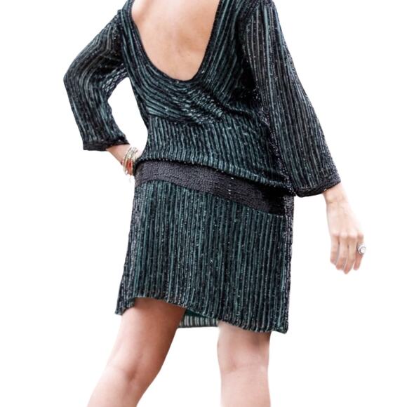 Cocktail Dress Blouson Black/Green Embellished Open Back Boat Neck Mini Medium - Picture 2 of 10